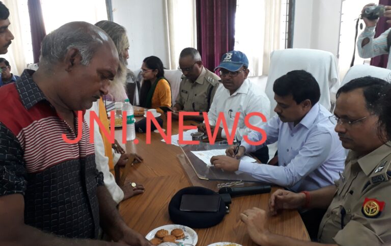 तहसील दिवस में भूमि सम्बंधित शिकायतों की भरमार