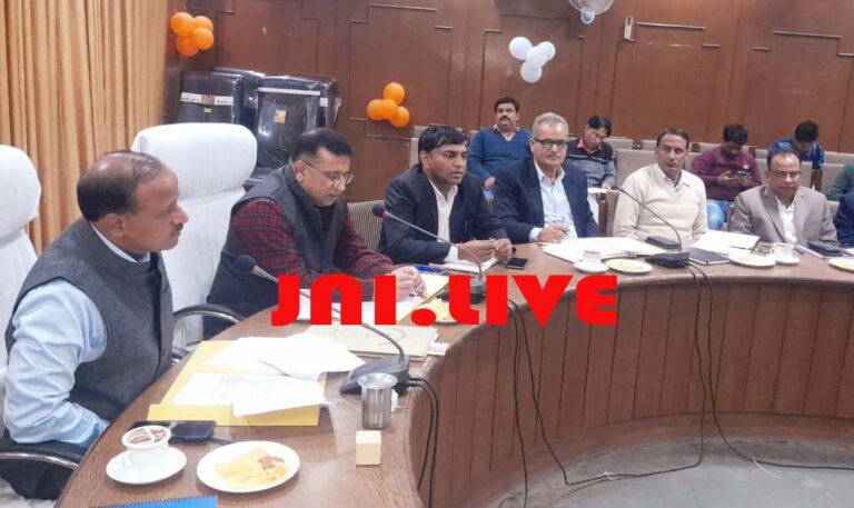 गौशालाओं में नस्ल सुधार का कार्य शुरू करें पशु चिकित्सक