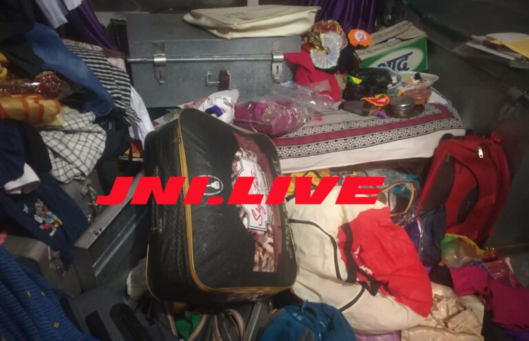 व्यूटी पार्लर संचालिका के घर नकदी- जेबरात साफ