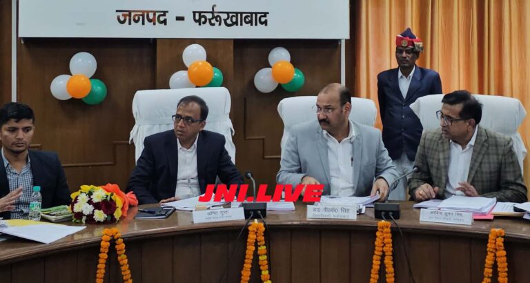 अस्पताल के पास मेडिकल वेस्ट मिला तो होगी कार्यवाही