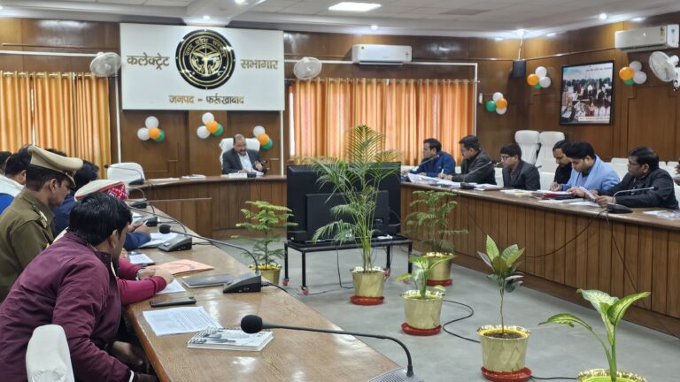 जाम की समस्या के दृष्टिगत मुख्य मार्गों का हटायें अतिक्रमण