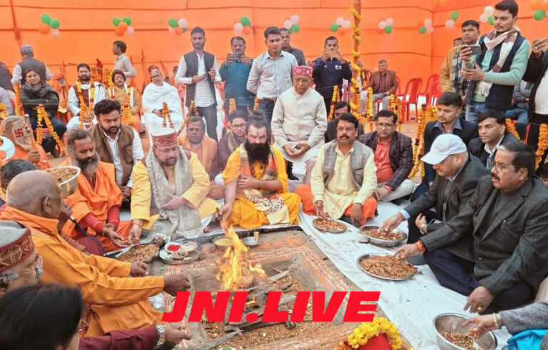 हवन, पूजन व दीपदान के साथ मेलाराम नगरिया का श्रीगणेश