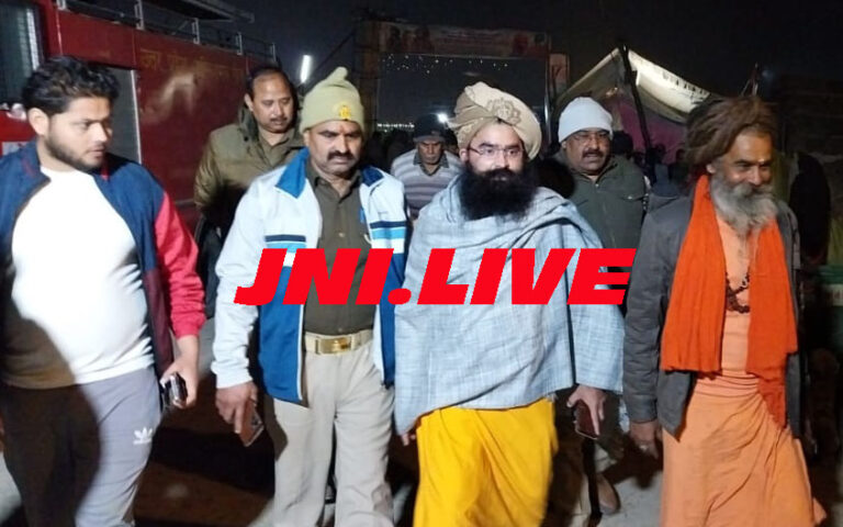 मेला रामनगरिया में गैस सिलेंडर में लगी आग, मची भगदड़