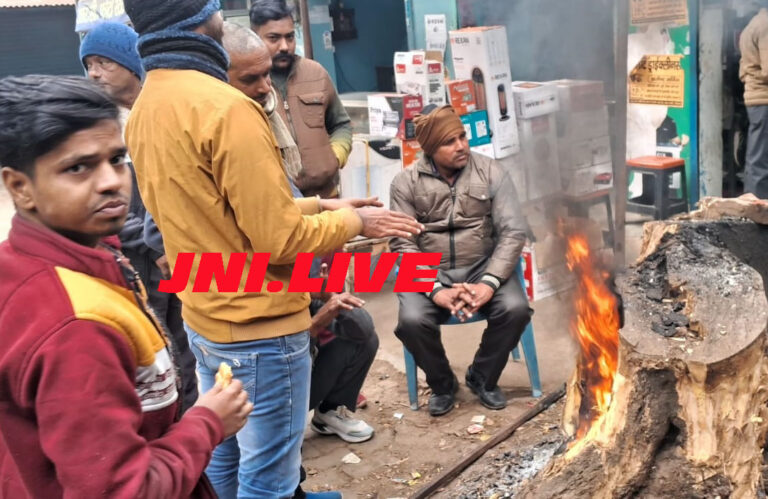 दिनभर नहीं हुए सूर्य देवता के दर्शन, ठिठुर रही ‘जिंदगी’