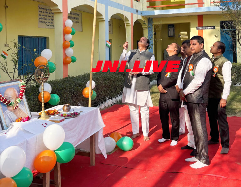 नर्सिंग कालेज के छात्रों नें धूमधाम से मनाया गणतन्त्र दिवस