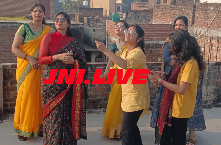 बसंत पंचमी पर खूब हुई पतंगबाजी, जमकर लड़ें पेंच