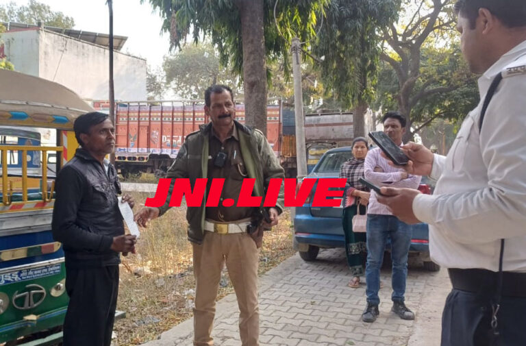 ट्राफिक पुलिस की 19 वाहनों पर कार्यवाही