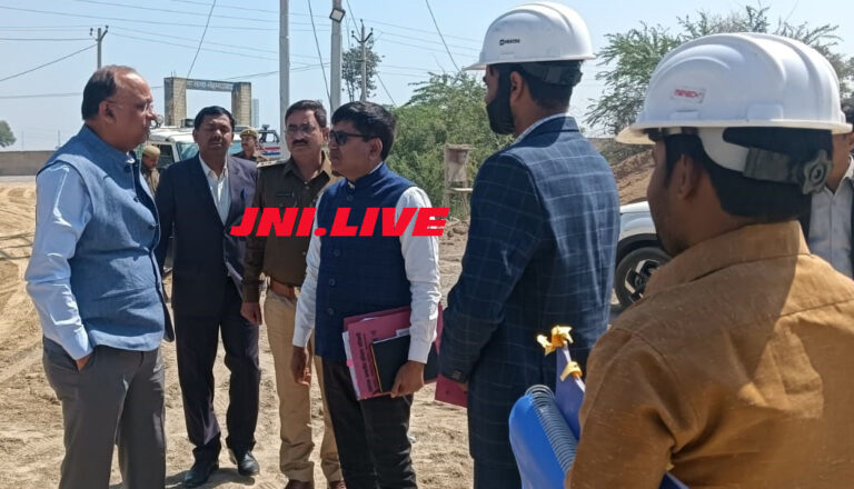 कमिश्नर नें परखी निर्माणाधीन एआरटीओ कार्यालय की गुणवत्ता