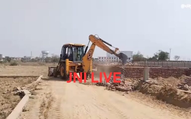अबैध प्लाटिंग पर चला प्रशासन का पीला पंजा, अस्पताल को नोटिस