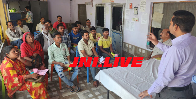 18 ई-रिक्शा सीज, 1.05 लाख का जुर्माना