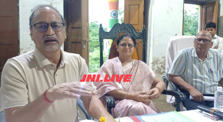 शहर में शौचालय व बिगड़ी जल व्यवस्था में जल्द सुधार का भरोसा