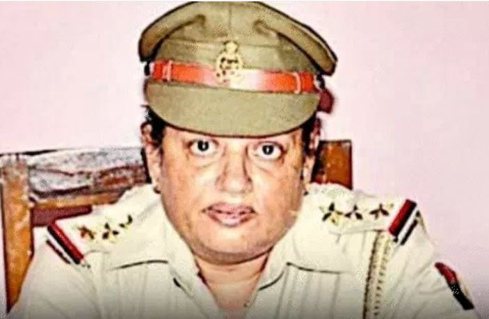 सपा नेता की इंस्पेक्टर पत्नी निकली अकूत संपत्ति की मालकिन