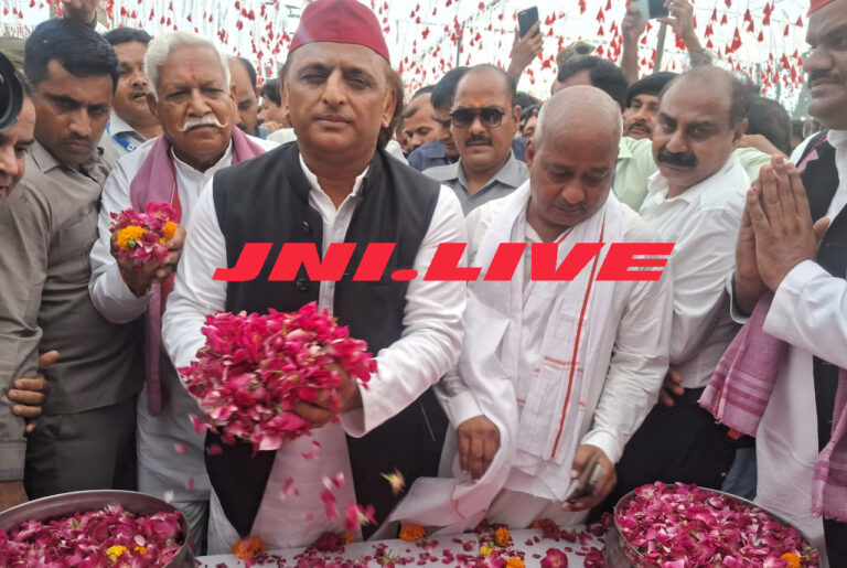 वर्तमान सरकार में भी चल रहा अघोषित आपातकाल: अखिलेश यादव