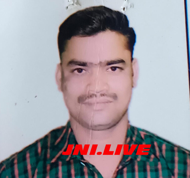 दलित महिला से बिल माफ कराने के बहाने  अश्लीलता करने वाला लाइन मैन हटा