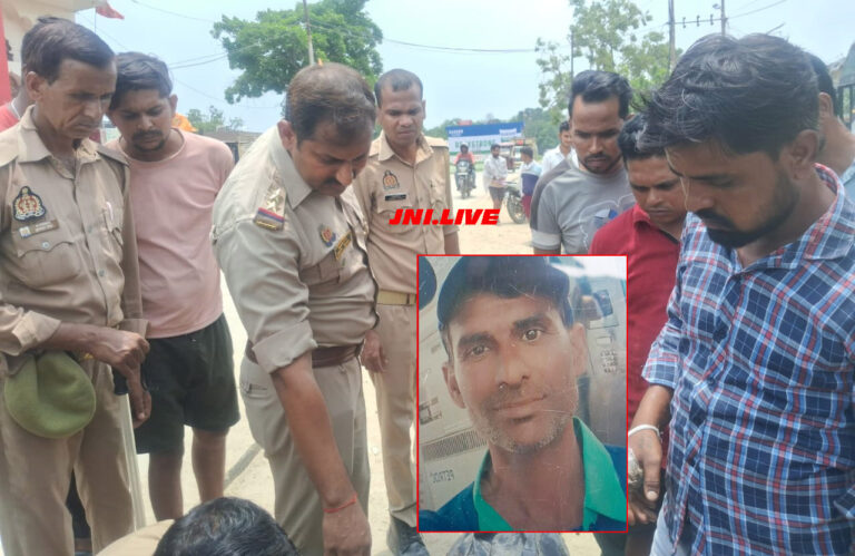 डबल-डेकर बस में मिली पेट्रोल पम्प कर्मी की लाश