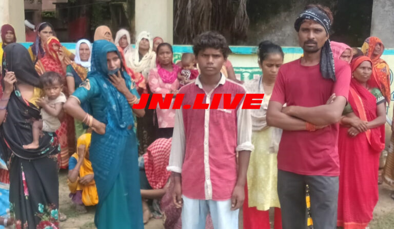 पत्नी से विवाद में फांसी लगाकर दी जान