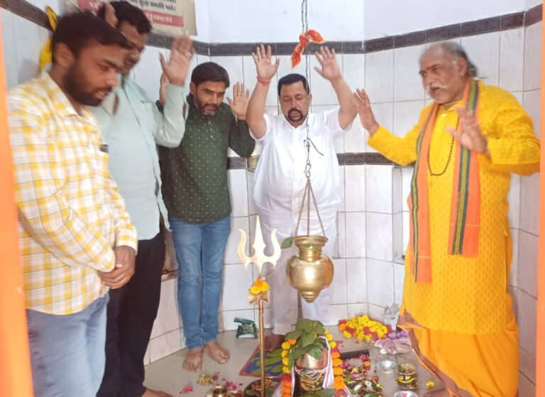 धूमधाम से निकली कांवड़ यात्रा, रुद्राभिषेक व भंडारे में उमड़ी आस्था