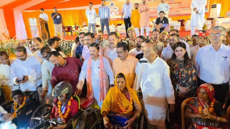 6966 को नि:शुल्क दिव्यांग उपकरण किये वितरित