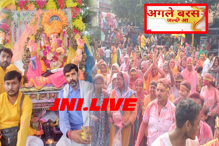 गाजे-बाजे के साथ गजानन का किया विसर्जन