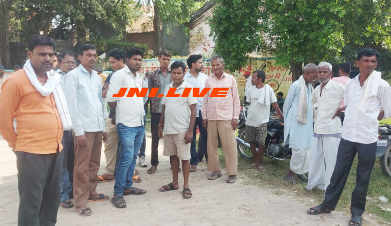 लापता रिक्शा चालक का मिला शव