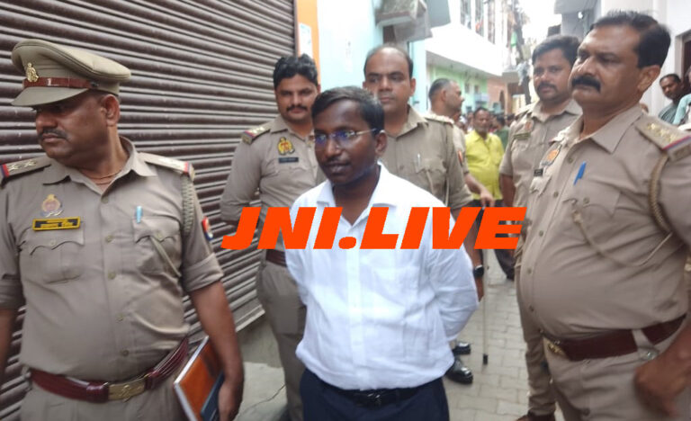 सट्टा माफिया के पुत्र-पुत्रबधू के नाम दर्ज सम्पति कुर्क