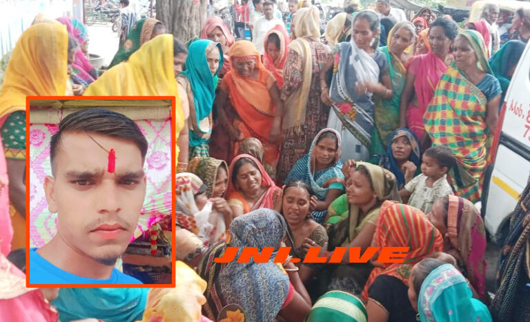 पिकअप की टक्कर से ई-रिक्शा सबार युवक की मौत