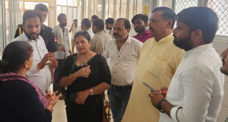 गैंगरेप पीड़िता के समर्थन में उतरे हिन्दूवादी संगठन