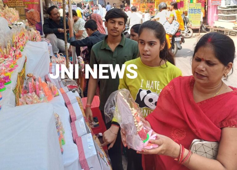 दीपावली पर गणेश-लक्ष्मी की मूर्ति खरीदते समय  ध्यान रखे ये खास बाते