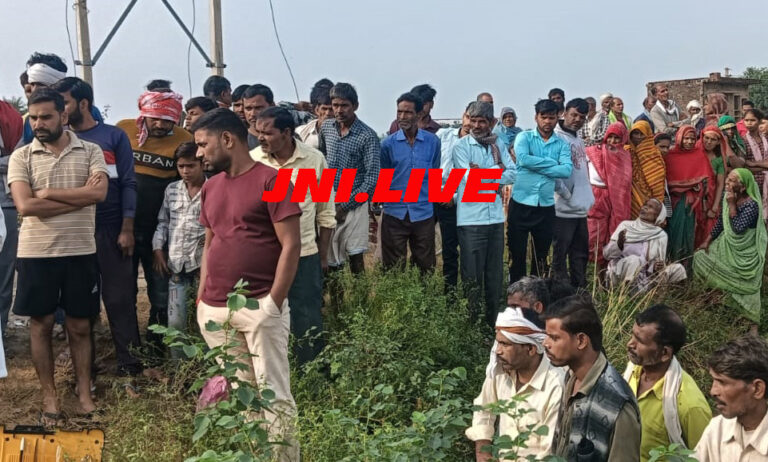 सड़क किनारे मिला मजदूर का शव, हादसे की आशंका