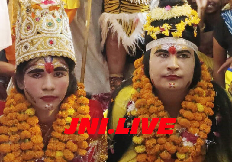 कमालगंज में भरत से मिले रघुराई तो सबकी आंख भर आई