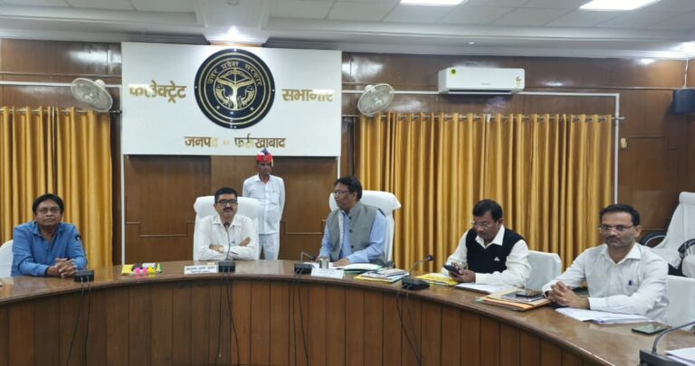 जिला पुस्तकालय समिति की बैठक में दिए गए महत्वपूर्ण निर्देश