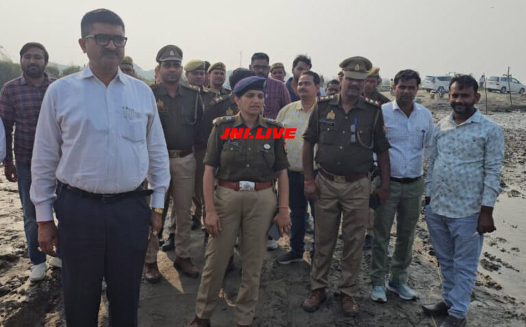 कार्तिक पूर्णिमा के स्नान की तैयारियों को परखा, देखें वीडियो