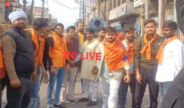 बड़ी खबर:एबीवीपी व बीजेपी सदर विधायक में तीखा विवाद, फूंका पुतला