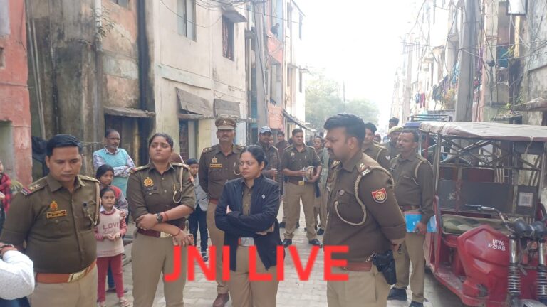 काशीराम कॉलोनी में संदिग्धों की जांच, पुलिस ने खंगाले अभिलेख