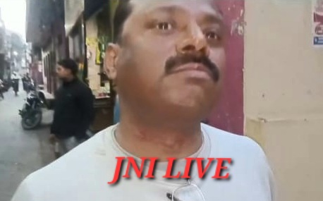 चाइनीज मांझे की चपेट में युवक की गर्दन कटी