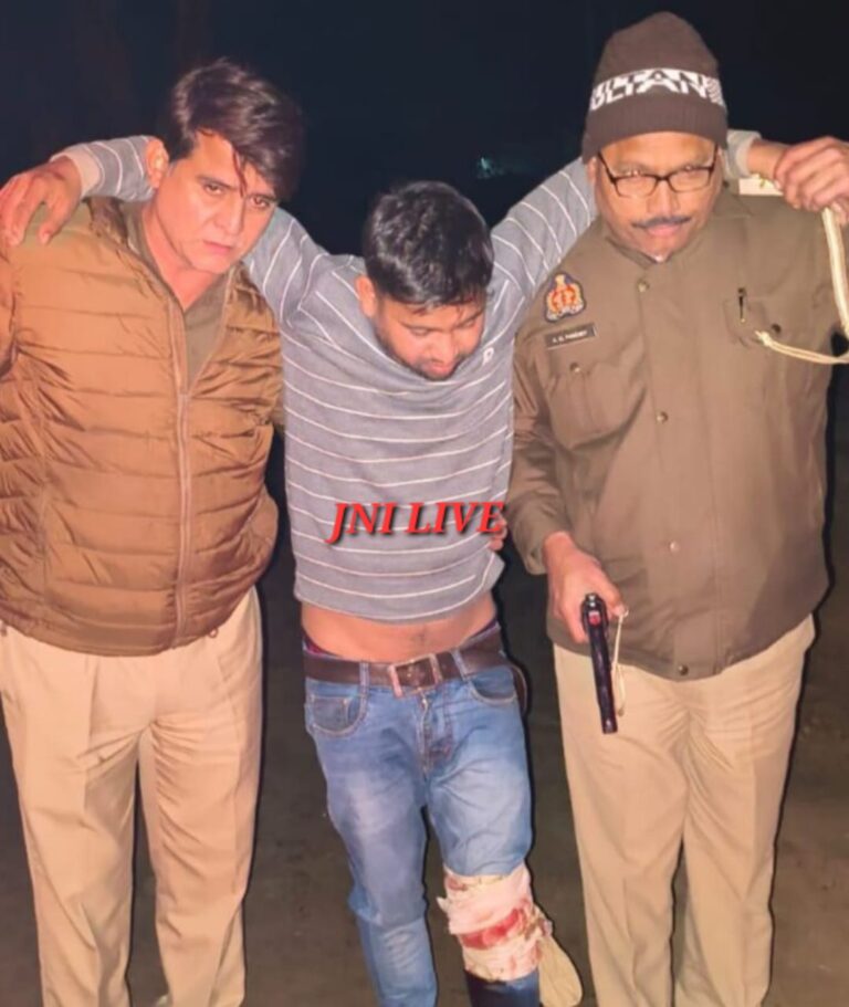 मुठभेड़ में चोरी का आरोपी गिरफ्तार, पैर में लगी गोली