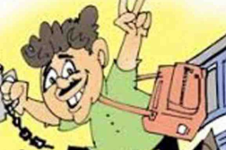 टेंपो में छूटा जेवरात व नकदी से भरा बैग, चालक पर लौटाने से इंकार का आरोप