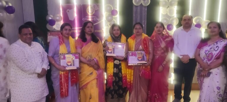 नारी माँ की ममता, बहन का विश्वास,नारी साहस, संघर्ष व उज्ज्वल प्रकाश