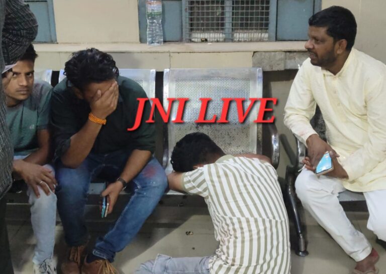 कलश यात्रा में हाईटेंशन लाइन से करंट लगने से किशोर की मौत