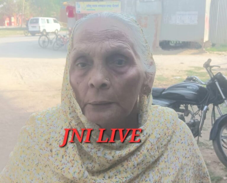 ई-रिक्शा में टप्पेबाजी, बुजुर्ग महिला की सोने की चेन पार, सीसीटीवी में कैद आरोपी