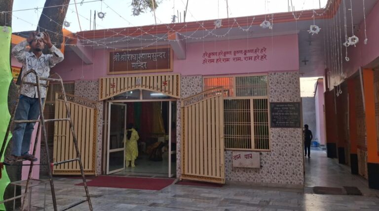 नवरात्रि की पूर्व संध्या पर बाजारों में उमड़ी भीड़, जाने घट स्थापना का मुहूर्त