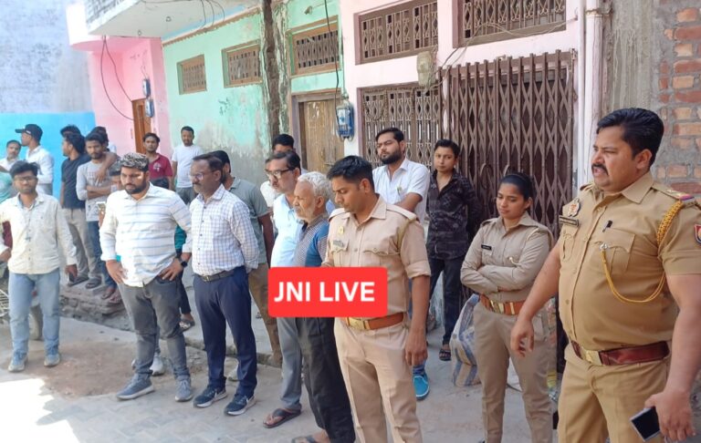 लकड़ी का खोखा हटाने को लेकर विवाद, नगर पालिका ने दी चेतावनी