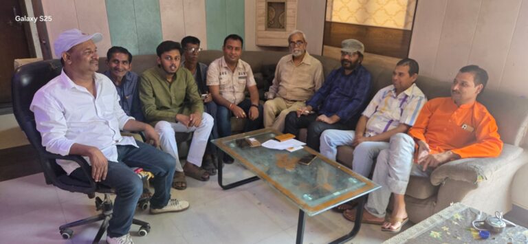 स्वतंत्रता संग्राम सेनानी वंशज समिति की बैठक में नई कार्यकारिणी का गठन