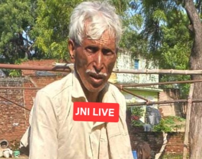 वृद्ध पर बंदरों नें बोला हमला, छत से गिरकर मौत