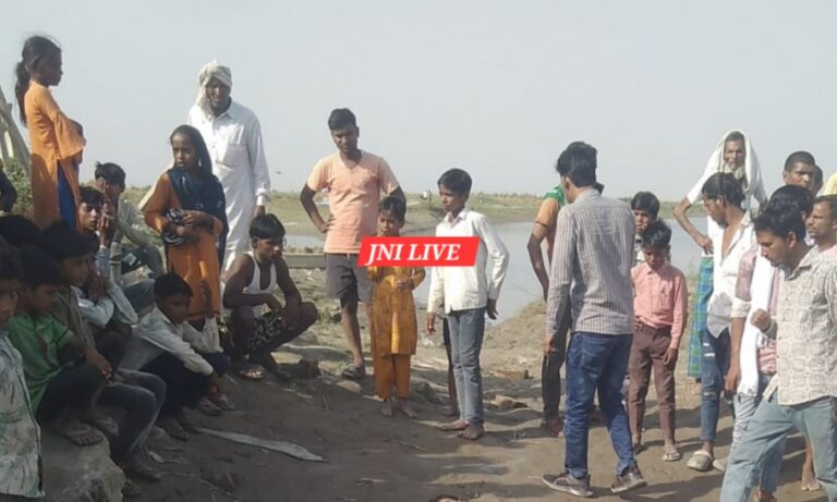 दोस्तों के साथ गंगा नहाने गये युवक की डूबने से मौत