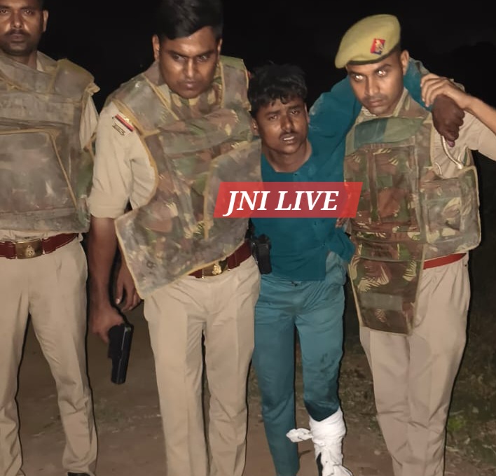 पुलिस सुरक्षा से चोरी का आरोपी फरार, मुठभेड़ में पैर में लगी गोली
