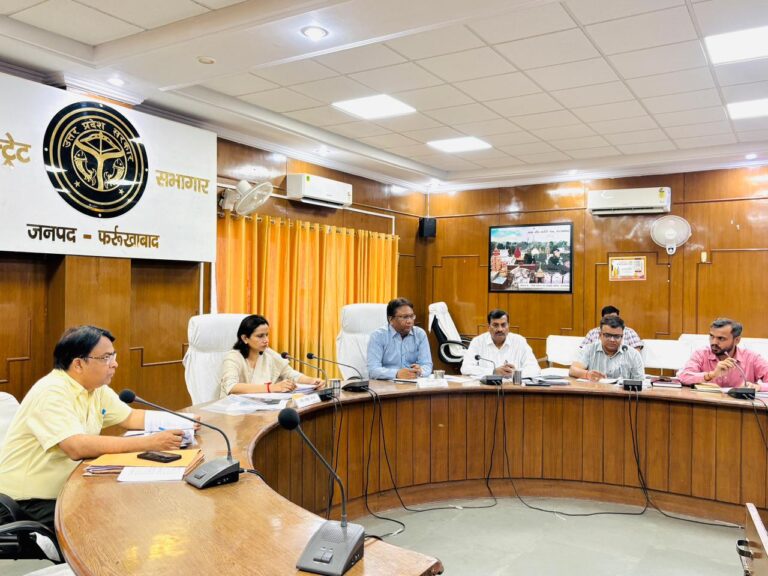 जल निगम परियोजनाओं की समीक्षा में डीएम सख्त, धीमी प्रगति पर जताई नाराजगी
