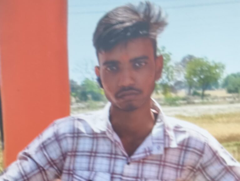 गंगा स्नान के दौरान किशोर डूबा, देर शाम तक नहीं चला पता