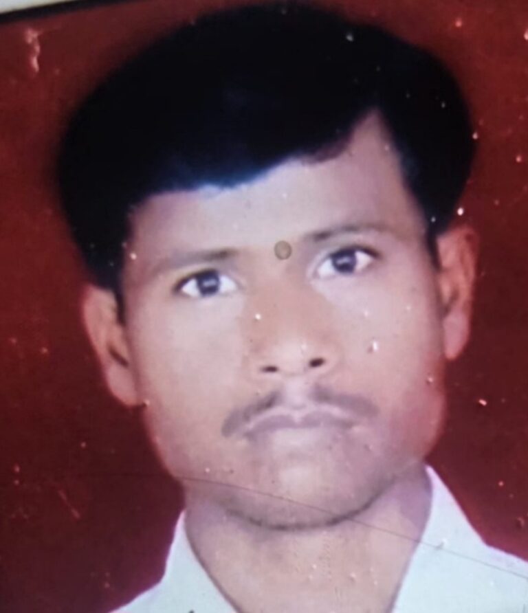 खेत में पानी लगाते समय किसान ने तमंचे से खुद को गोली मारी, मौत