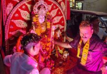 भगवान राम-कृष्ण की मूर्तियों का निकला भव्य नगर भ्रमण, जयकारों से गूंजा शहर
